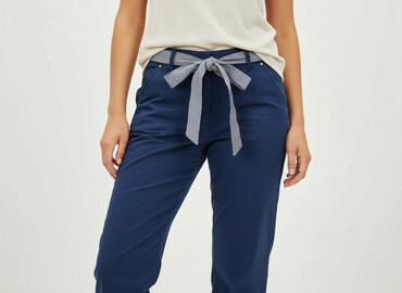 szerokie spodnie mohito: Reserved, 3/4 Trousers for women, size S (EU 36)