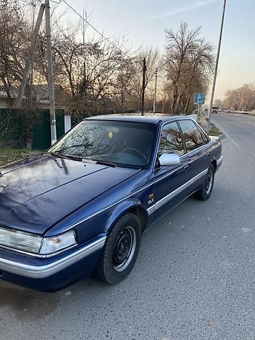 Mazda: Mazda 626: 1987 г., 2 л, Механика, Бензин, Седан — 2