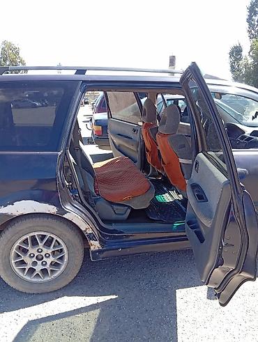 жалабат машина: Mitsubishi Chariot: 1999 г., Кол менен иштөөчү, Бензин, Вэн/Минивэн — 4