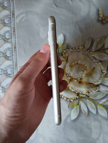 iphone 11 sadə: IPhone 11, 128 GB, Face ID