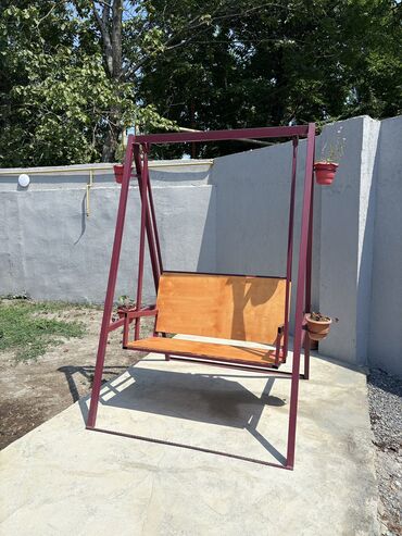 Günlük kirayə evlər: 100 kv. m, 4 otaqlı, Su, Kanalizasiya, İşıq — 24