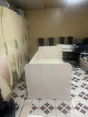 софа: Детская односпальная кровать, Б/у, Для девочки, Для мальчика, С бортиком, ДСП, Самовывоз, Платная доставка — 4
