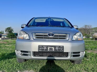Продажа авто: Toyota Avensis Verso: 2003 г., 2 л, Механика, Дизель, Минивэн
