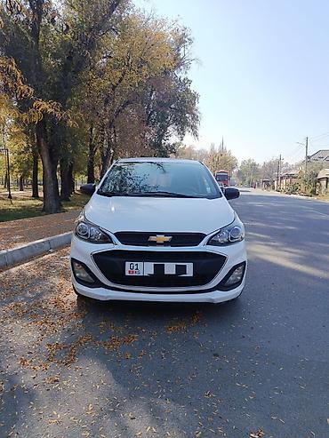 chevrolet spark 2017: Chevrolet Spark: 2018 г., 1 л, Вариатор, Бензин, Хэтчбэк — 2