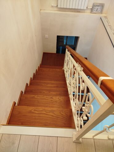 Бетонные лестницы: Бетонная лестница Для дома, Форма лестницы: Прямая, Стиль: Лофт — 25