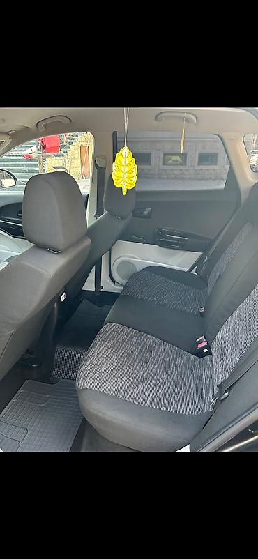 Kia: Kia Ceed: 1.4 l | 2008 il Hetçbek — 15