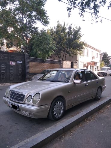 машина mercedes: Mercedes-Benz E 320: 1997 г., 3.2 л, Автомат, Бензин, Седан