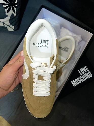 marni: NOVO! Love Moschino Nove nenosene patike u kutiji! Kozne, broj je 38 — 2