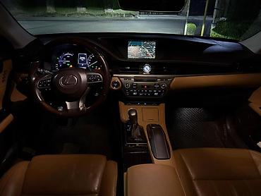 Lexus: Lexus ES: 2017 г., 2.5 л, Гибрид, Седан — 38