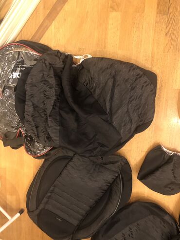 Oturacaq örtükləri: Mashin üçün bir qara rəngli chexol aksesuar dəsti. Dəstə ancaq 1 -da lalafo.az — 9 Oturacaq örtükləri: Mashin üçün bir qara rəngli chexol aksesuar dəsti. Dəstə ancaq 1 — 9