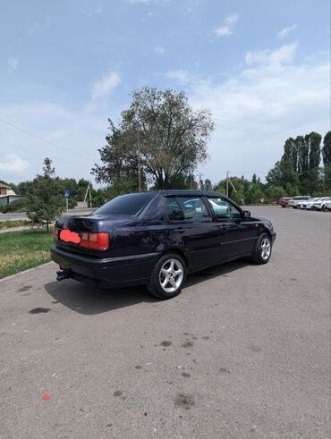 купить запчасти на опель вектра б: Volkswagen Vento: 1995 г., 1.8 л, Механика, Бензин, Седан