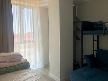 3 к: 3 комнаты, 79 м², Элитка, 4 этаж — 8