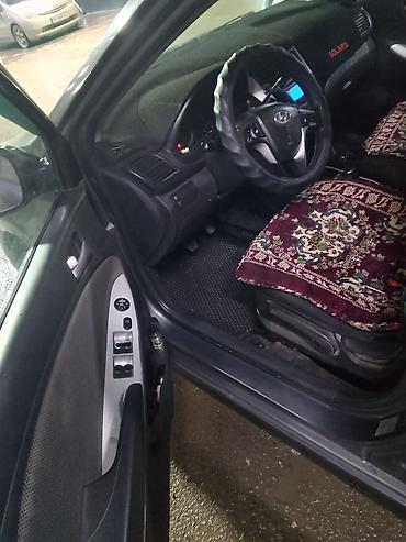 Hyundai: Hyundai Accent: 2013 г., 1.4 л, Автомат, Бензин, Седан — 8