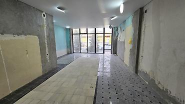 сдаётся места: Сдается в аренду Коммерческое помещение 50 кв. м. с витражным фасадом — 5