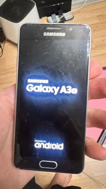 телефон самсунг ош: Samsung Galaxy A3, түсү - Боз, 2 SIM