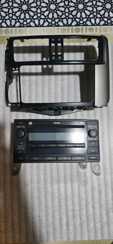 GPS naviqatorlar: Maqnitofonlar