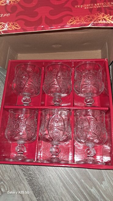 Digər dəstlər və servizlər: Şüşə qablar və stəkanlar dəsti - Dondurma/kokteyl üçün şüşə qablardan — 3