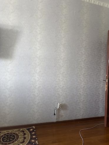 узорами: Виниловые обои на флизелиновой основе с классическим дамасским — 1