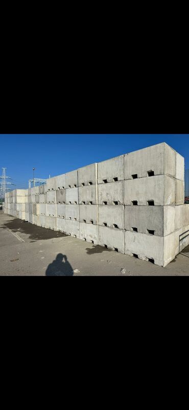 Beton dirəklər: Hər ölcüdə beton dirəklər .yol isarələri.kabel isarələri kanalzasiya — 21