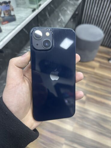 Apple iPhone: IPhone 13, 256 GB, Qara, Face ID