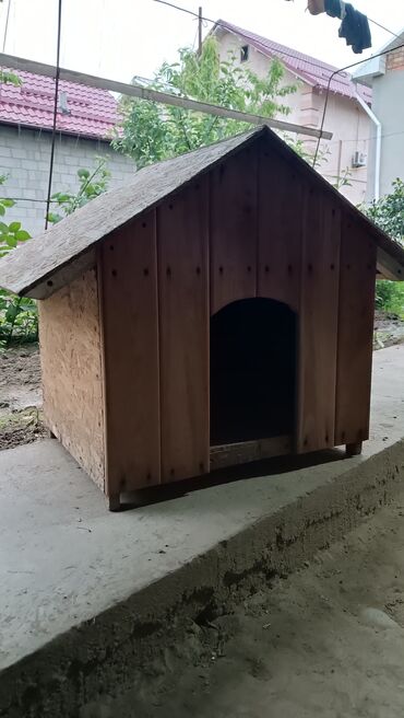 будка для собак: Будка для собак