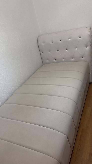 dormeo set cebe i jastuk: Elegantni jednokrevetni ležaj sa tapaciranim uzglavljem - Dimenzije — 2