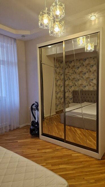 Uzunmüddətli kirayə mənzillər: Mənzil kirayə verilir. 10.6 mərtəbə, 3 otaqli tam temirli və əşyalı -da lalafo.az — 14 Uzunmüddətli kirayə mənzillər: Mənzil kirayə verilir. 10.6 mərtəbə, 3 otaqli tam temirli və əşyalı — 14