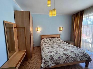 восточно: Гостиница на Иссык-Куле, Чолпон-Ата, 4 места — 9
