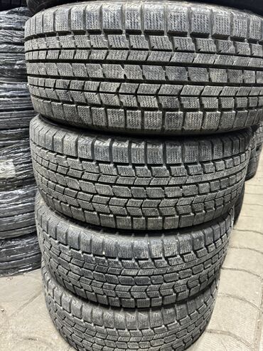 Шины: Шины 215 / 55 / R 17, Зима, Б/у, Комплект, Легковые, Япония, Dunlop