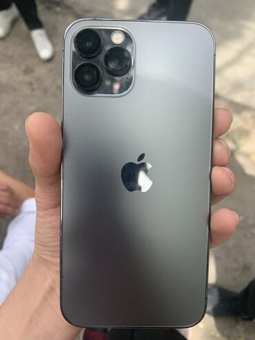 iphone kg: IPhone 12 Pro, Б/у, 256 ГБ, Черный, 81 %