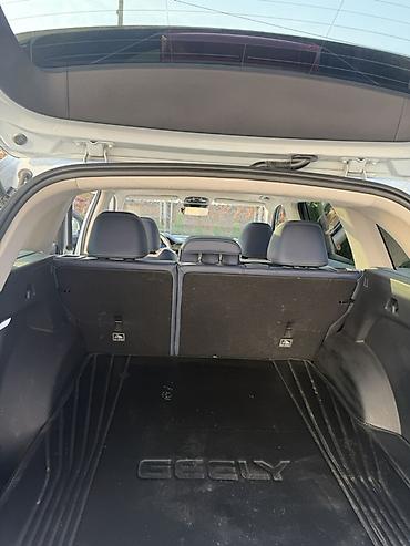 byd e2 2022: Geely Monjaro: 2022 г., 2 л, Автомат, Гибрид, Кроссовер — 8