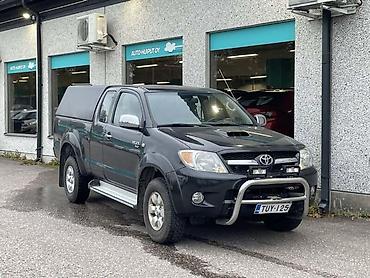 auto crni leskovac: TOVARNI PROSTOR ZA TOYOTA HILUX | Svi delovi za Toyota Hilux od 5 — 1