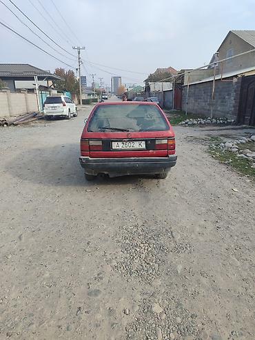 машина на варянт: Volkswagen Passat Variant: 1993 г., 1.8 л, Механика, Бензин, Универсал — 3