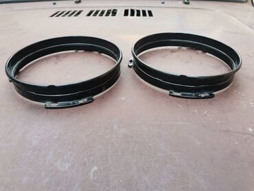 Auto delovi: Crna rozetna fara Lada 2121,21213,21214 Niva br.2. Polovno, očuvano — 3