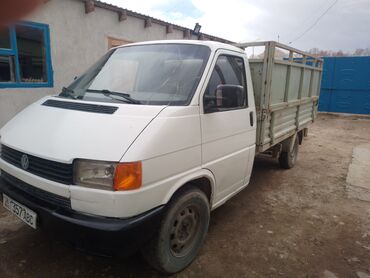 продаю машину под выкуп: Volkswagen Transporter: 1994 г., 2.4 л, Механика, Дизель, Фургон