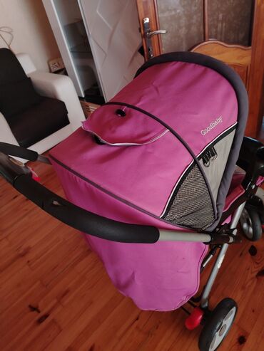 Gəzinti arabaları: Klassik gəzinti arabası, İşlənmiş, Cins: Qız, Ünvandan götürmə — 2