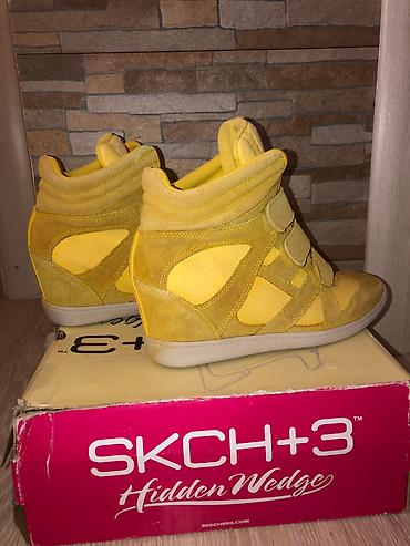 cipele metro: Skechers i Adidas 38 Prodajem ženske izuzetno atraktivne Skechers — 8
