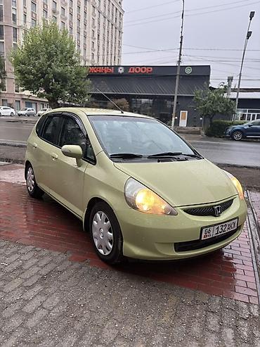 Honda: Honda Fit: 2005 г., 1.4 л, Вариатор, Бензин, Хэтчбэк — 1
