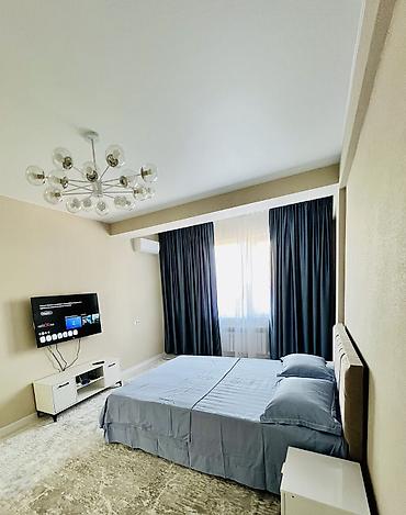 Посуточная аренда квартир: 1 комната, Душевая кабина, Постельное белье, Кондиционер — 1