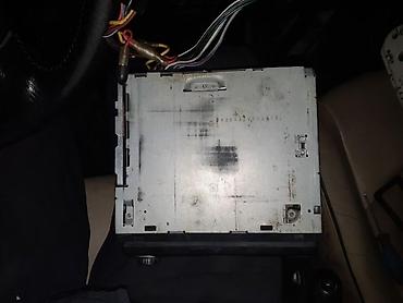 lt 35 2.5 tdi: RADIO / CD ZA PEUGEOT 206 | JVC cd player ispravan.Imam sve delove — 2