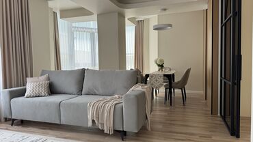 с переездом: 2 комнаты, 71 м², Элитка, 10 этаж, Дизайнерский ремонт