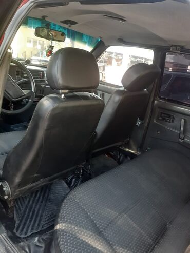 VAZ (LADA): VAZ (LADA) 21099: 1.5 l | 1996 il Sedan — 4