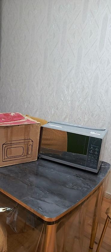 taube soba: Mikrodalğalı soba - Güzgü effektli qapı, sağ tərəfdə sensor idarəetmə — 1