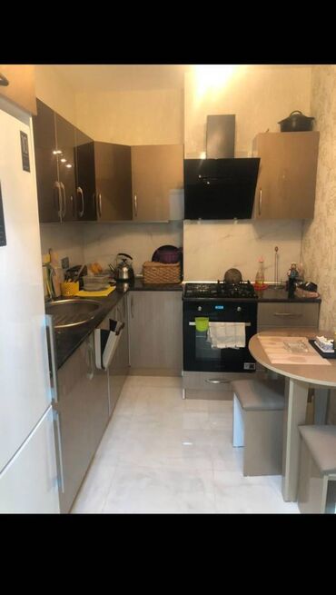 Uzunmüddətli kirayə mənzillər: Xətai metrosunun yaxınlığında Sevqi parkına yaxın 19 mertebeli binanın — 5