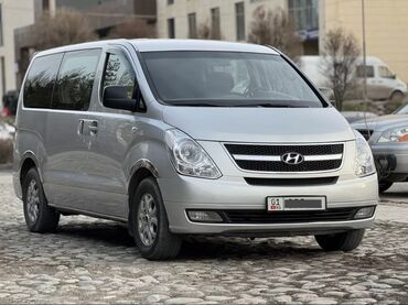 автомобиль hyundai h1: Hyundai H-1 (Grand Starex): 2009 г., 2.5 л, Автомат, Дизель, Минивэн