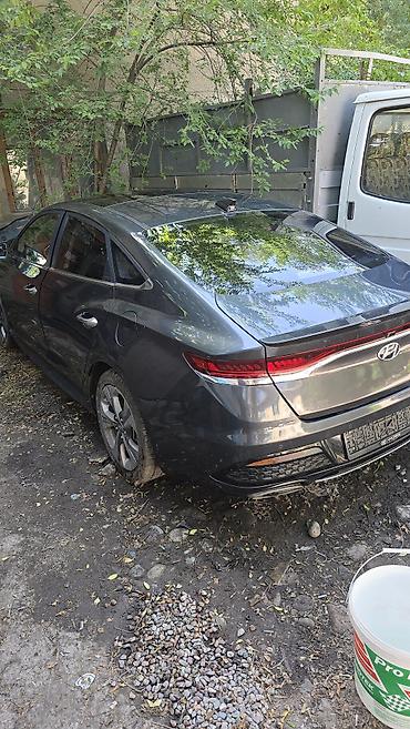 xpeng g3: Hyundai Lafesta: 2019 г., 1.6 л, Бензин, Фастбек — 2