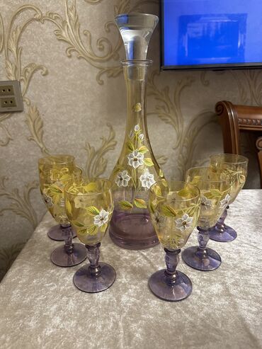 декоративный камень из гипса: 6 qədəh 1 Qrafin endirim ola bilər at lalafo.az декоративный камень из гипса: 6 qədəh 1 Qrafin endirim ola bilər