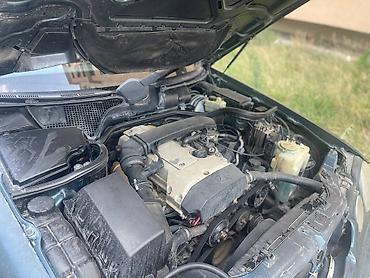 mersedes mostu: Mercedes-Benz E 200: 2 l | 1999 il Sedan — 10