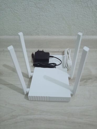 кабель utp: 2-диап. WiFi TP-Link Archer C24 v1 2023г., роутер 4 антенны, идеальное