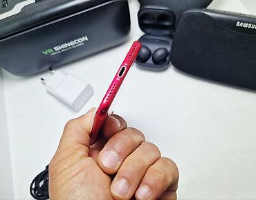 Apple iPhone: IPhone 7, Б/у, 128 ГБ, Красный, Зарядное устройство, 100 % — 12